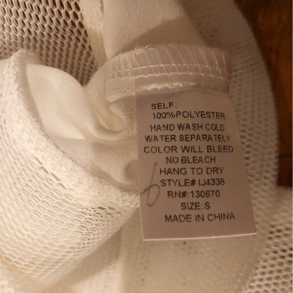 Anina Mesh Zip-Up - Picture 6 of 7